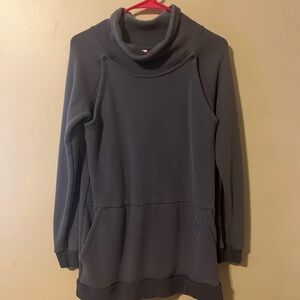 Latched Mama Navy Harbor Snap Pullover Size M